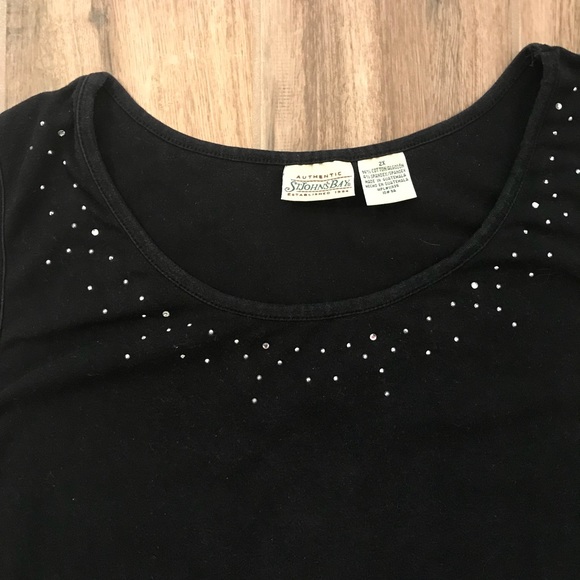 St. John’s Bay Black Studded Tank 2X - Picture 2 of 6